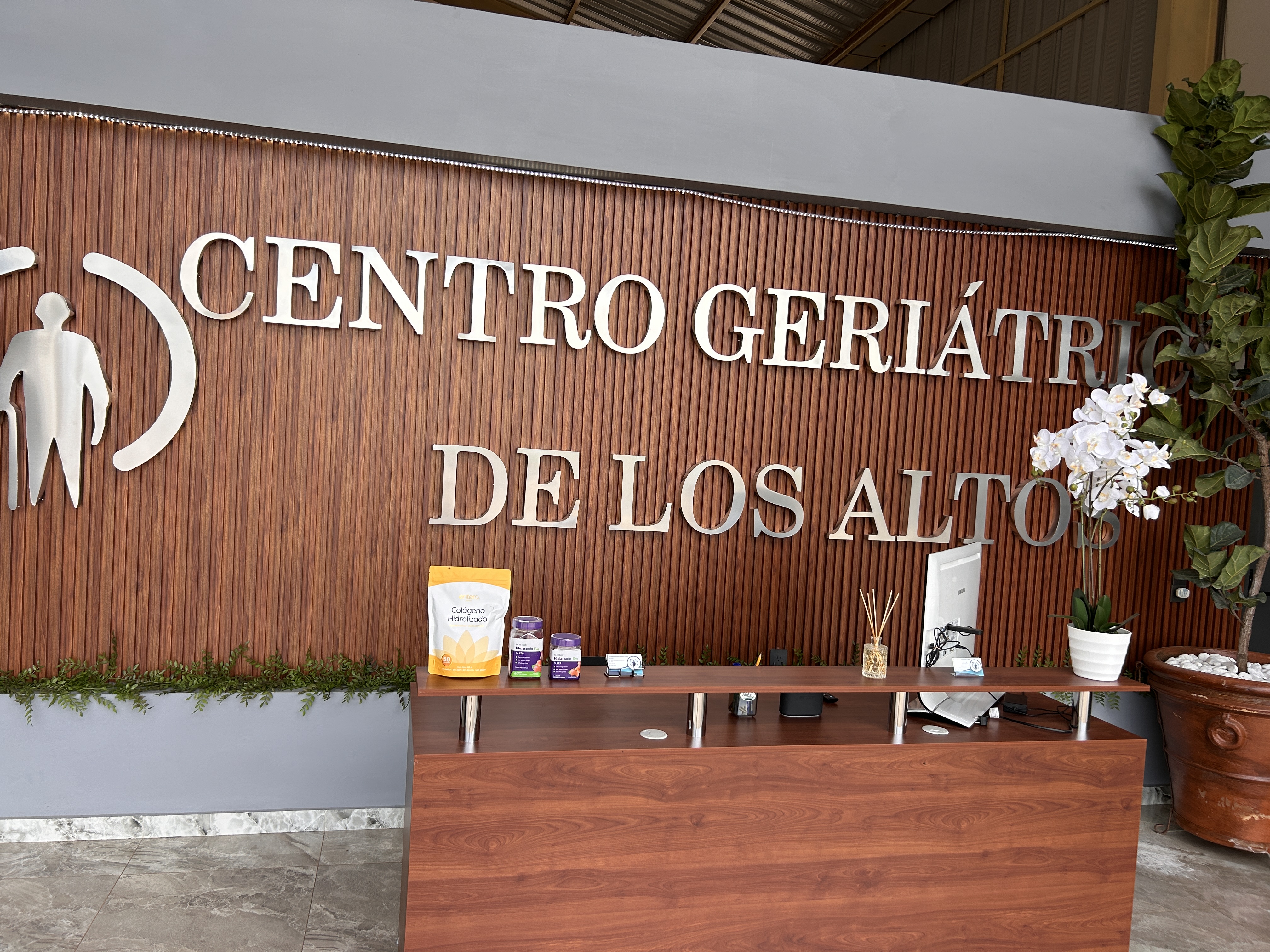 Recepción del Centro Geriátrico de los Altos